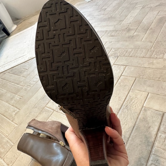 Elaine Turner Brown Leather Suede Boots EUC Sz 8 - Picture 2 of 9